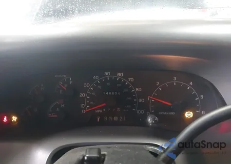 2001 Ford F-250 Lariat/Xl/Xlt z USA, uszkodzony, nr VIN 1FTNX21S91ED13730